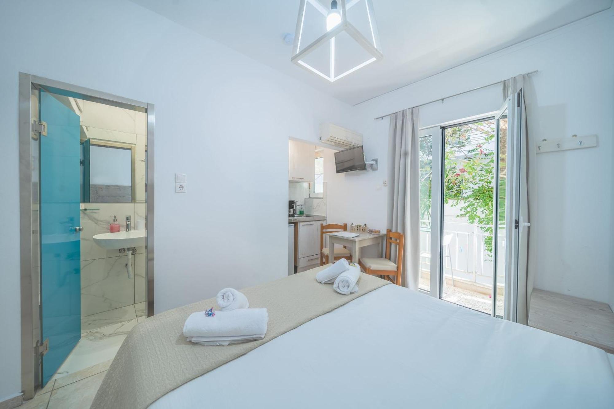 City Center Studios By Cretan Houses Heraklion  ภายนอก รูปภาพ