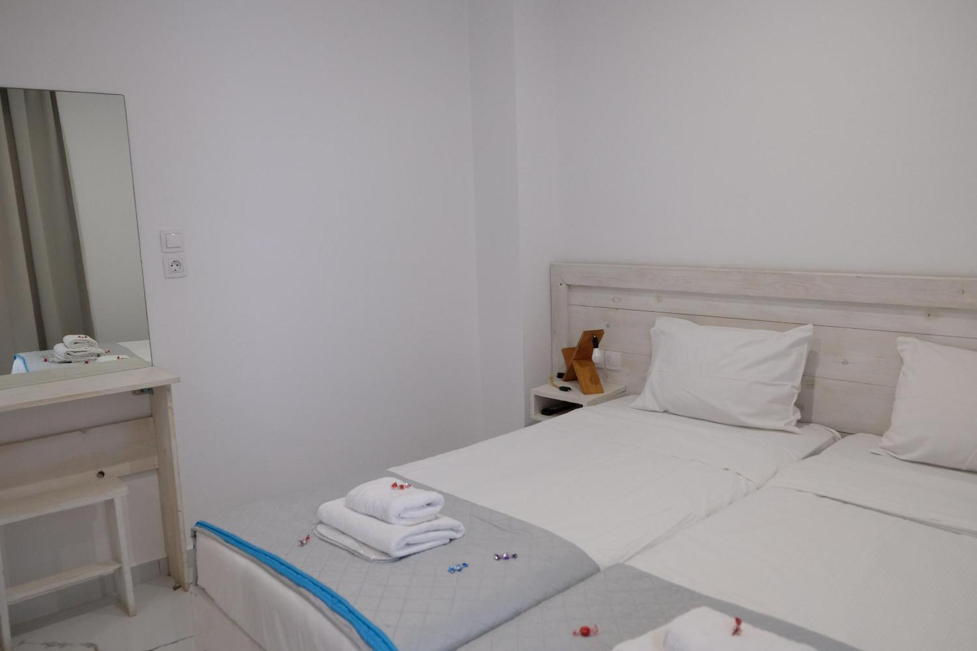 City Center Studios By Cretan Houses Heraklion  ภายนอก รูปภาพ
